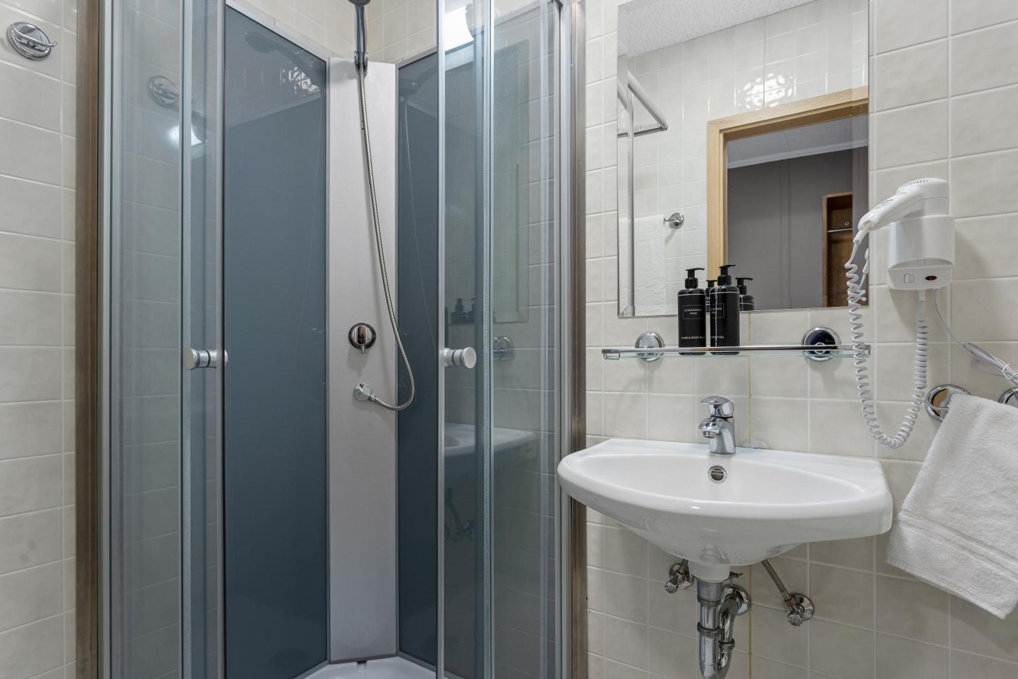 Stracta Hotel Mosfell Гелла Екстер'єр фото